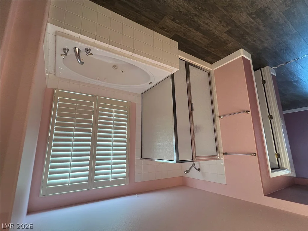 10054 Pebble Path, Las Vegas, NV 89148
