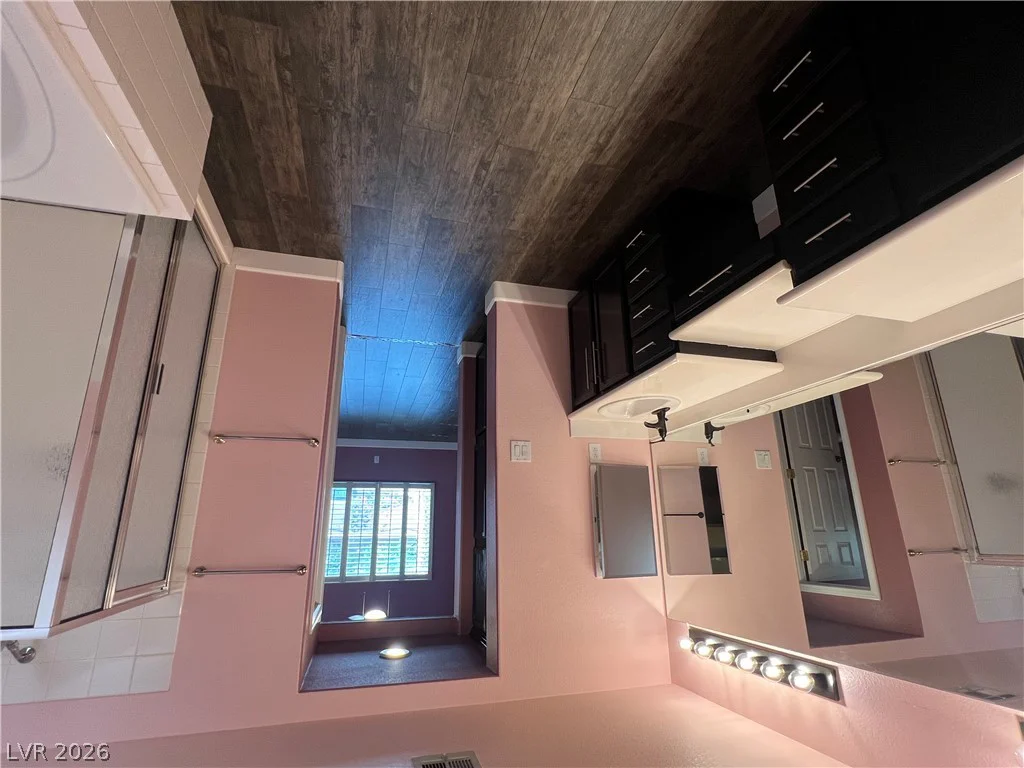 10054 Pebble Path, Las Vegas, NV 89148