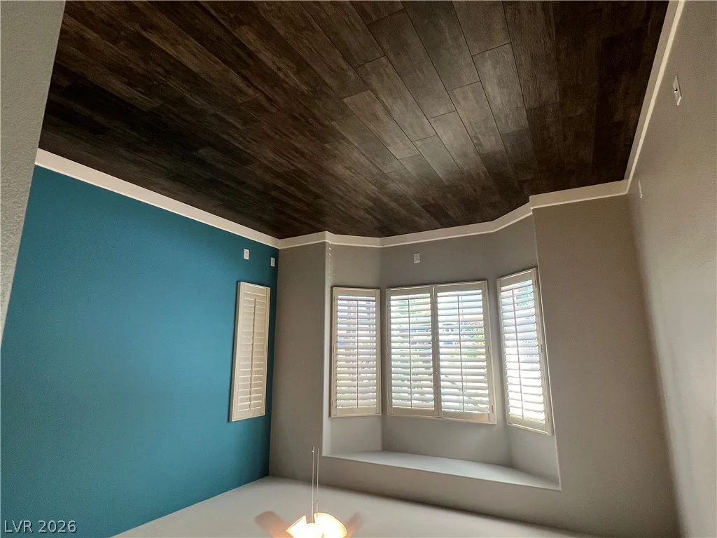 10054 Pebble Path, Las Vegas, NV 89148