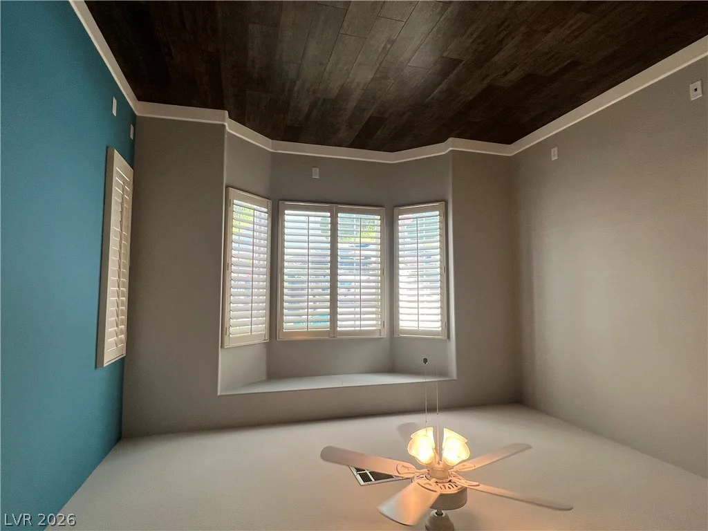 10054 Pebble Path, Las Vegas, NV 89148