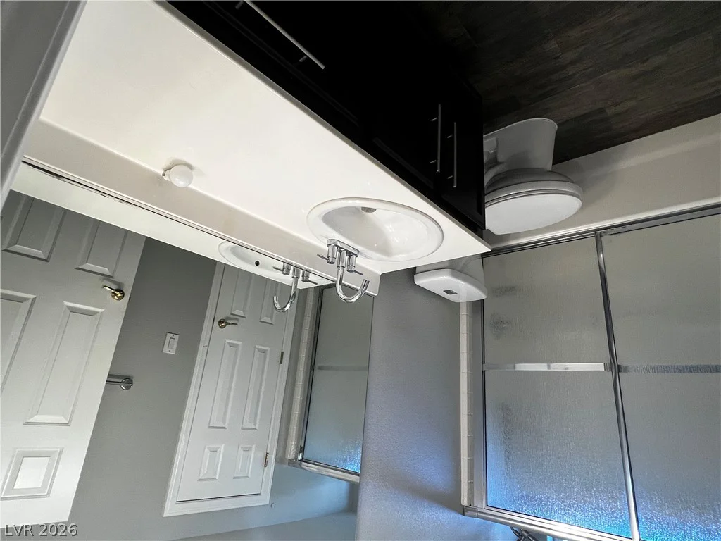 10054 Pebble Path, Las Vegas, NV 89148