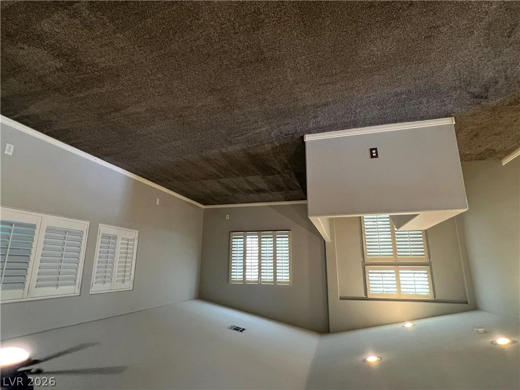 10054 Pebble Path, Las Vegas, NV 89148