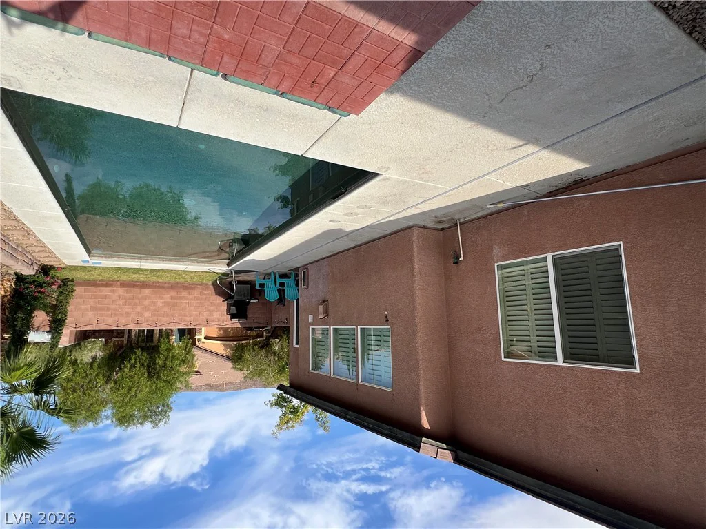10054 Pebble Path, Las Vegas, NV 89148