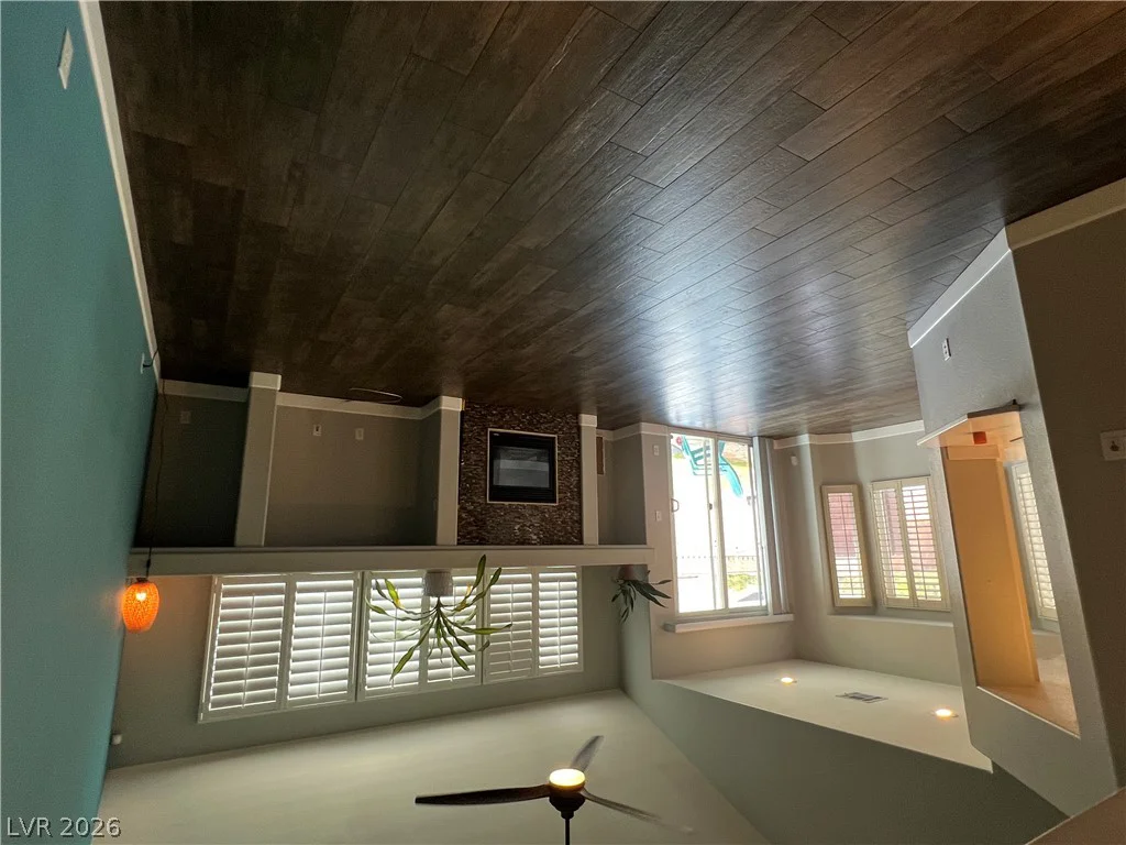 10054 Pebble Path, Las Vegas, NV 89148