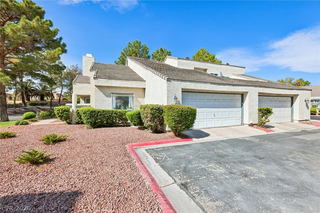 8969 Clairton, Las Vegas, NV 89117
