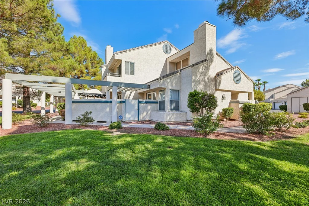 8969 Clairton, Las Vegas, NV 89117