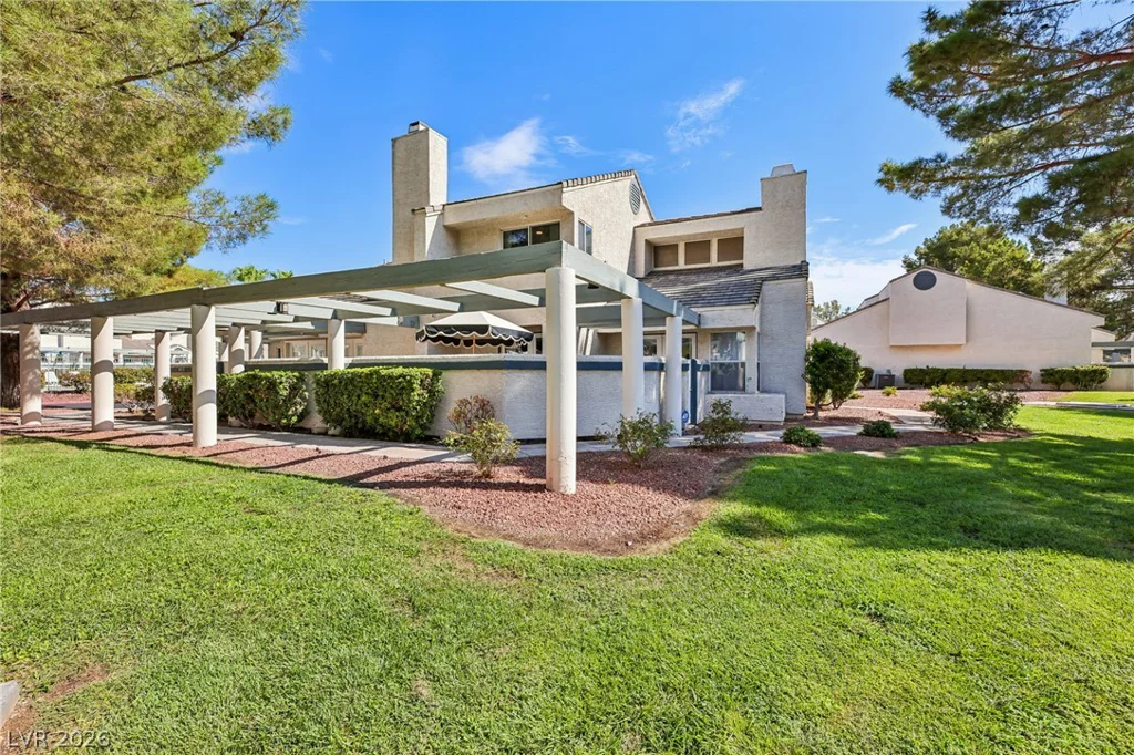 8969 Clairton, Las Vegas, NV 89117