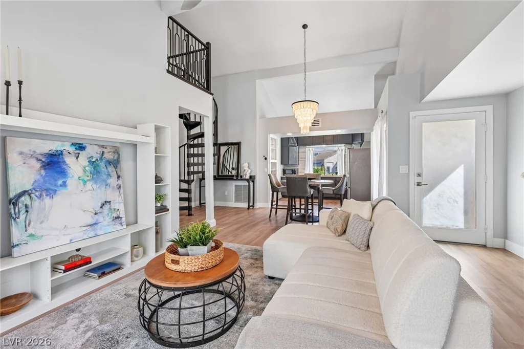 8969 Clairton, Las Vegas, NV 89117