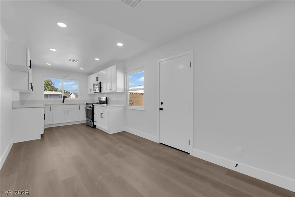4112 Las Lomas, Las Vegas, NV 89102