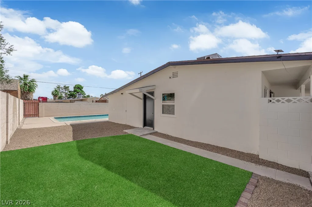 4112 Las Lomas, Las Vegas, NV 89102