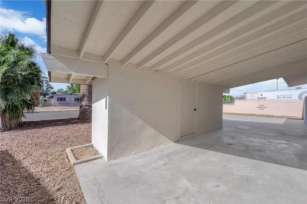 4112 Las Lomas, Las Vegas, NV 89102