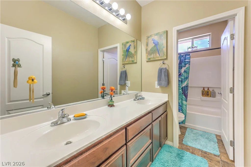10653 MOUNT JEFFERSON, Las Vegas, NV 89166
