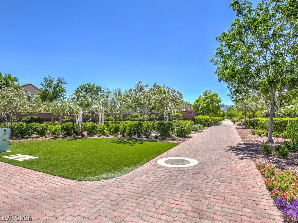 10653 MOUNT JEFFERSON, Las Vegas, NV 89166