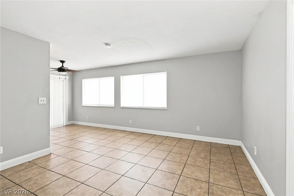 3836 Kellogg, Las Vegas, NV 89115