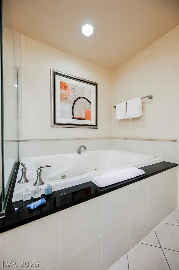 145 HARMON, Las Vegas, NV 89109