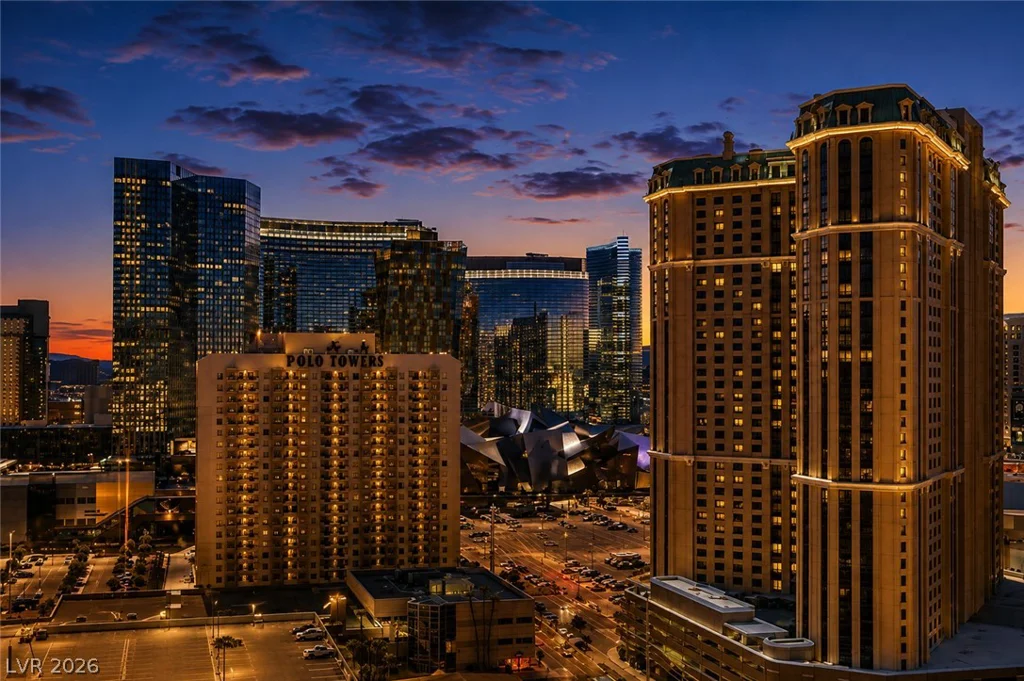 145 HARMON, Las Vegas, NV 89109