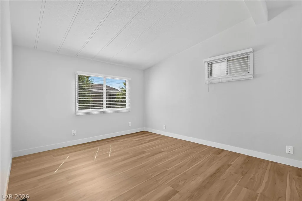 5525 Tres Piedras, Las Vegas, NV 89122