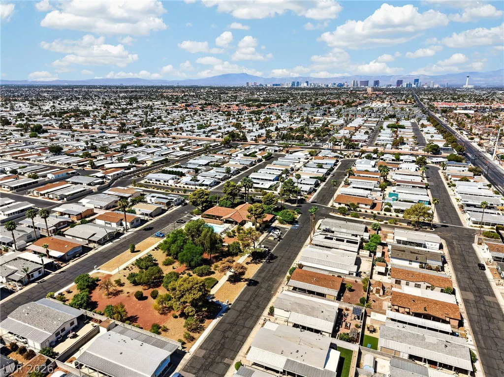 5525 Tres Piedras, Las Vegas, NV 89122