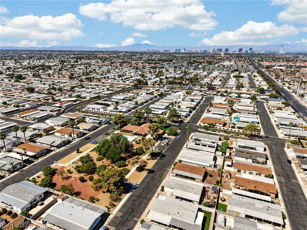 5525 Tres Piedras, Las Vegas, NV 89122