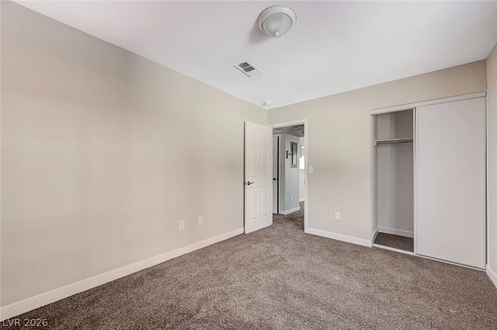 6937 Issac, Las Vegas, NV 89156