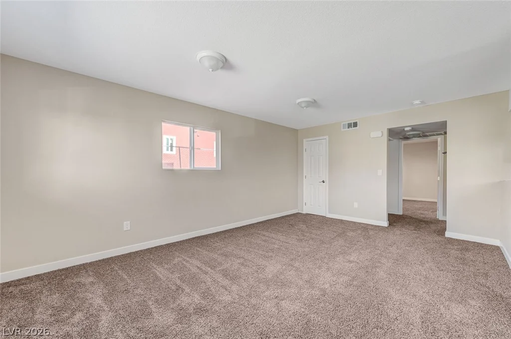 6937 Issac, Las Vegas, NV 89156