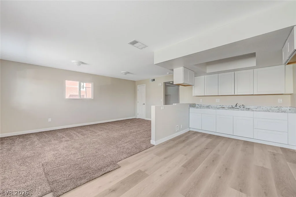 6937 Issac, Las Vegas, NV 89156