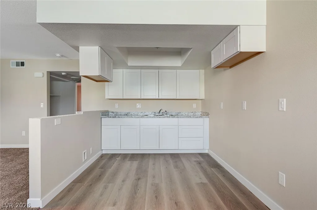6937 Issac, Las Vegas, NV 89156