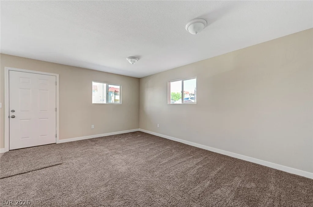 6937 Issac, Las Vegas, NV 89156