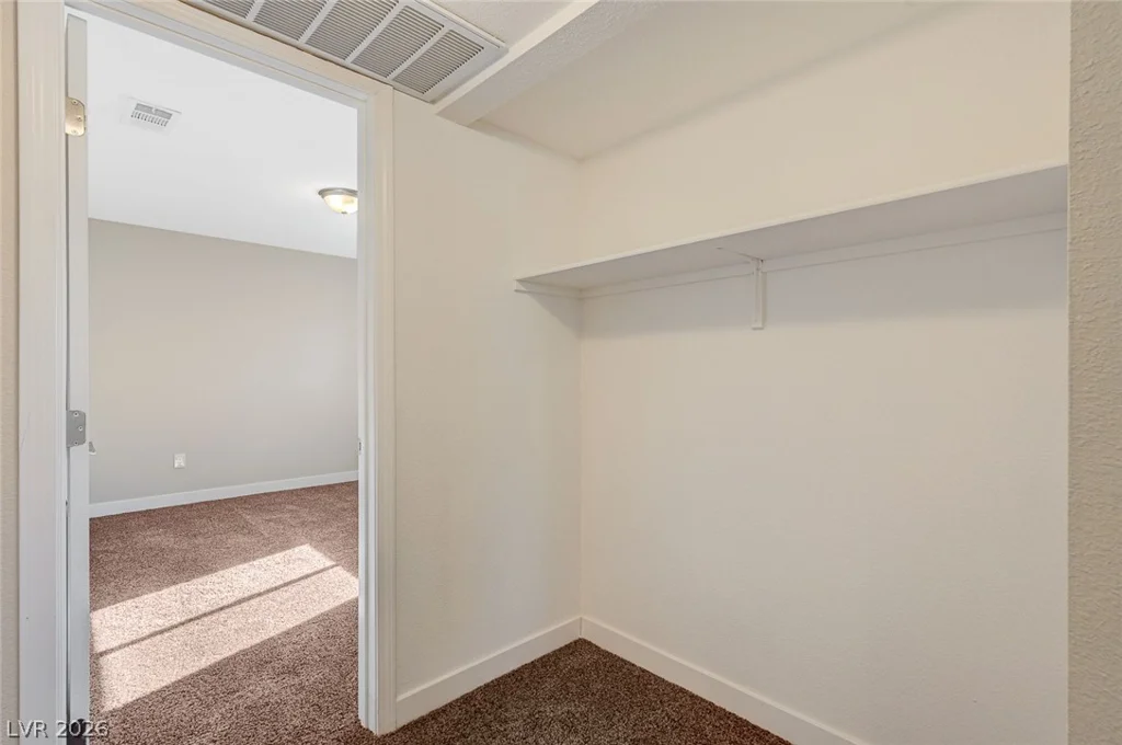 6937 Issac, Las Vegas, NV 89156