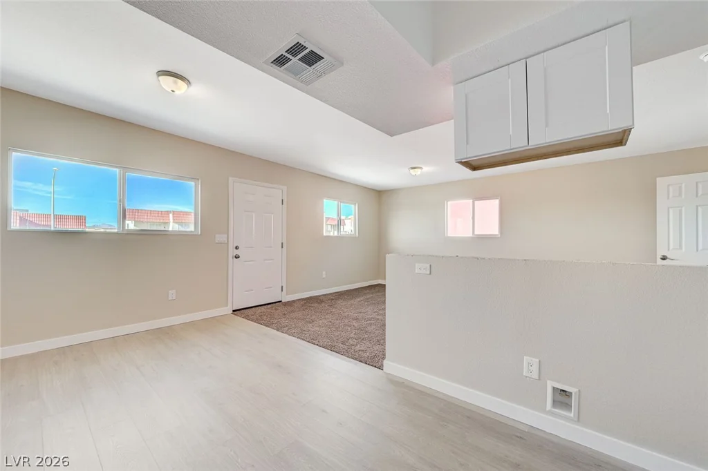 6937 Issac, Las Vegas, NV 89156