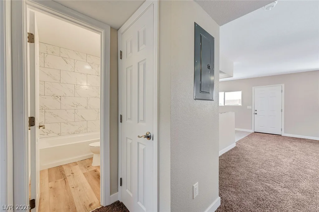 6937 Issac, Las Vegas, NV 89156