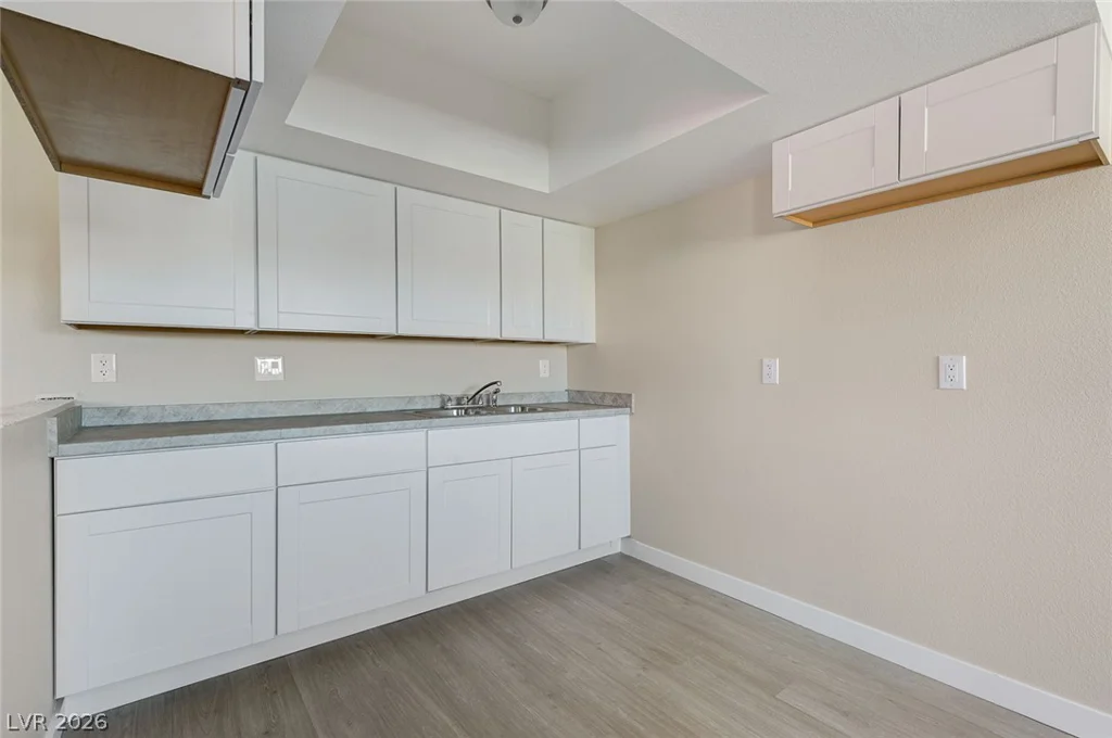 6937 Issac, Las Vegas, NV 89156