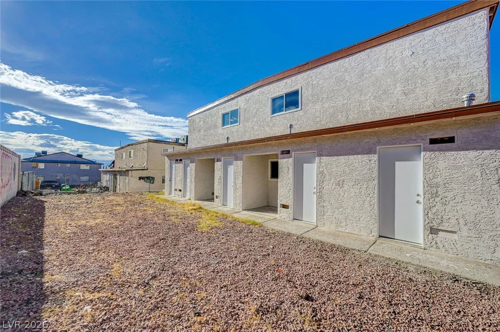6937 Issac, Las Vegas, NV 89156