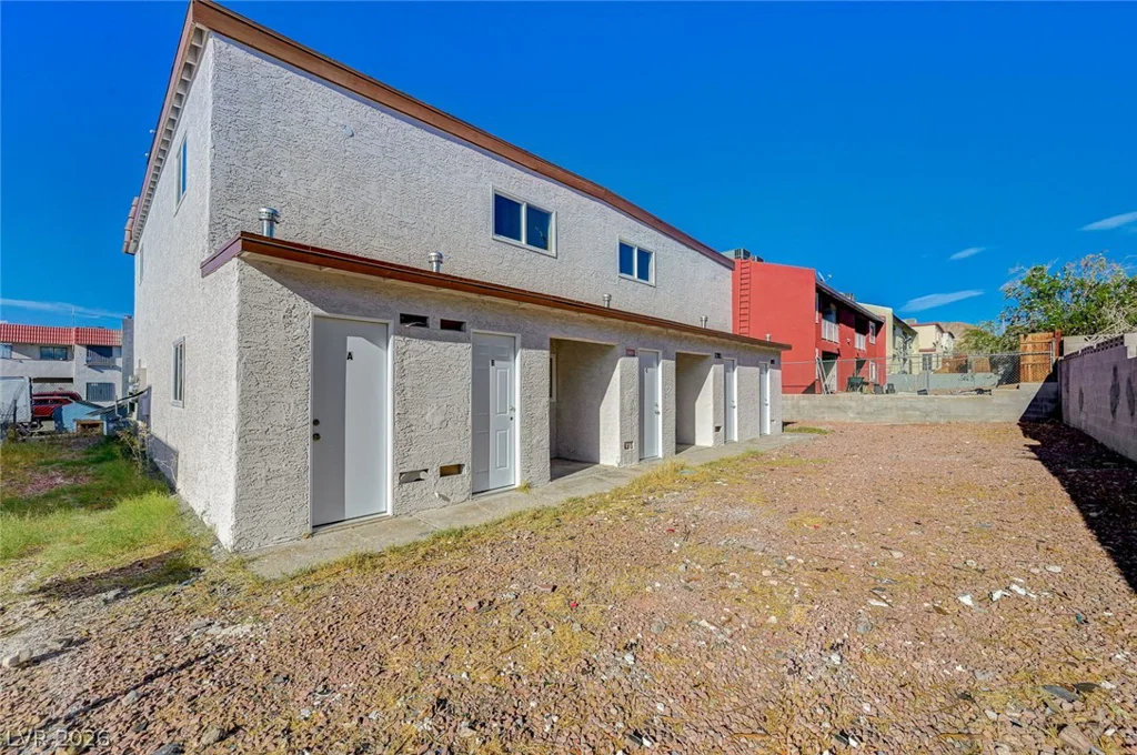 6937 Issac, Las Vegas, NV 89156