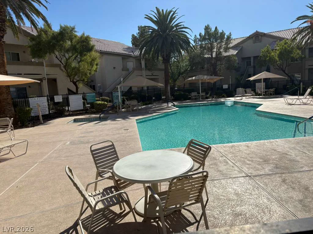 6158 Calm Breeze, Las Vegas, NV 89108