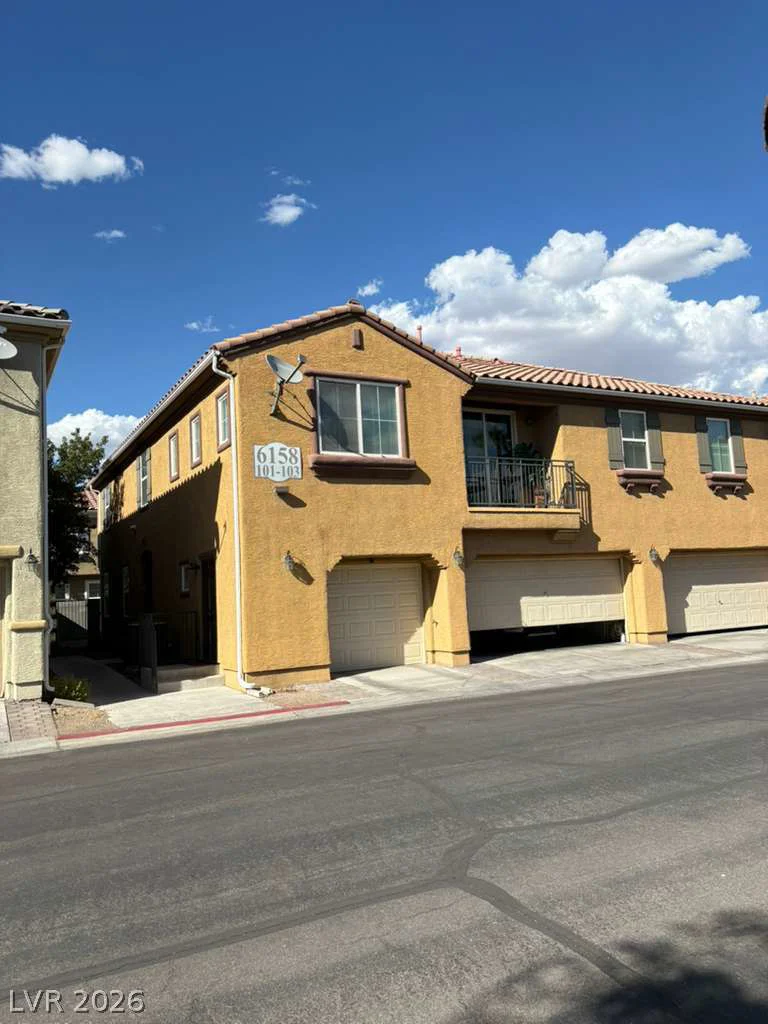 6158 Calm Breeze, Las Vegas, NV 89108