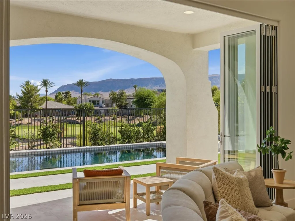 3074 Soft Horizon, Las Vegas, NV 89135