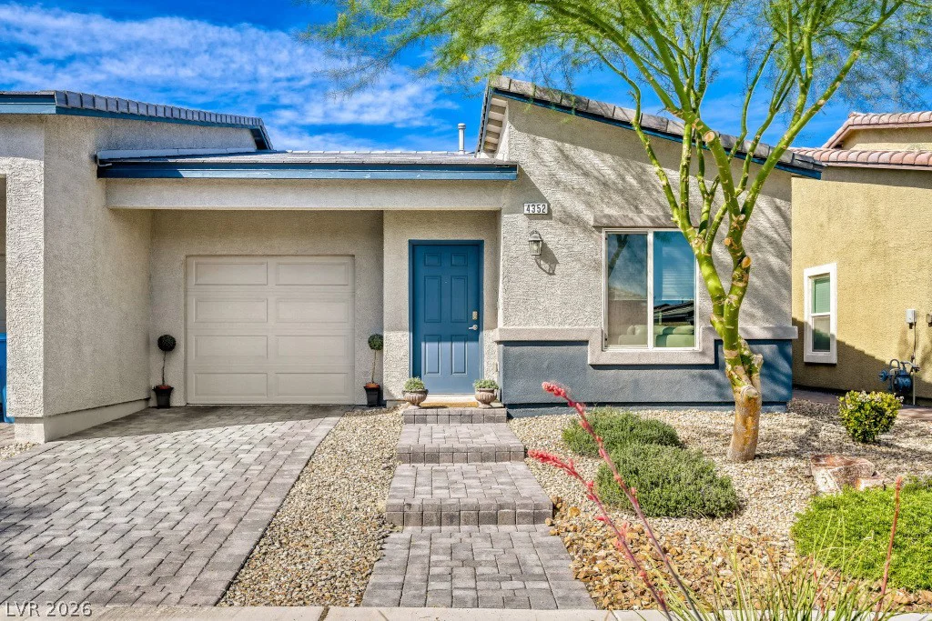 4352 Meadow Glade, North Las Vegas, NV 89084