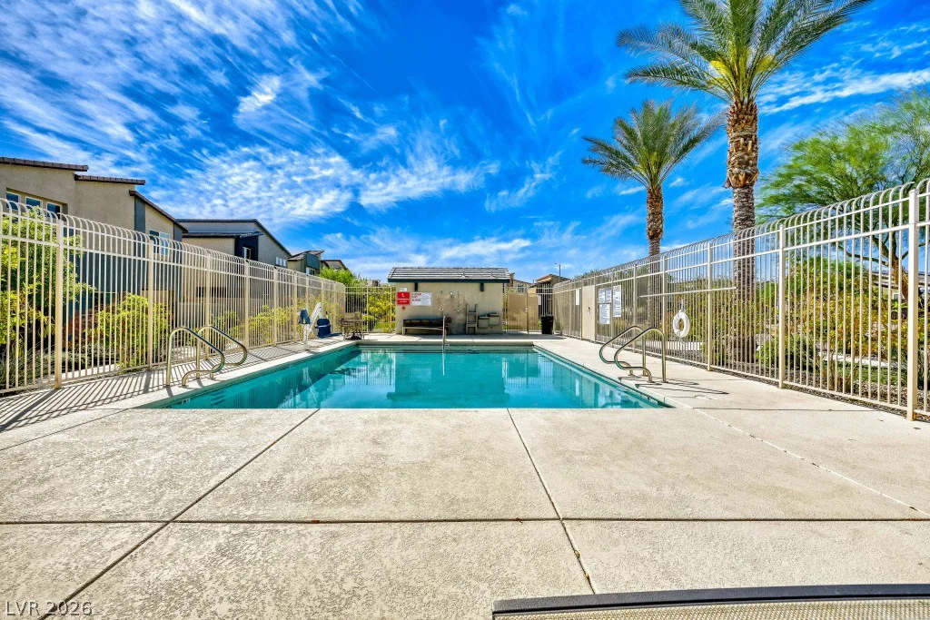 4352 Meadow Glade, North Las Vegas, NV 89084