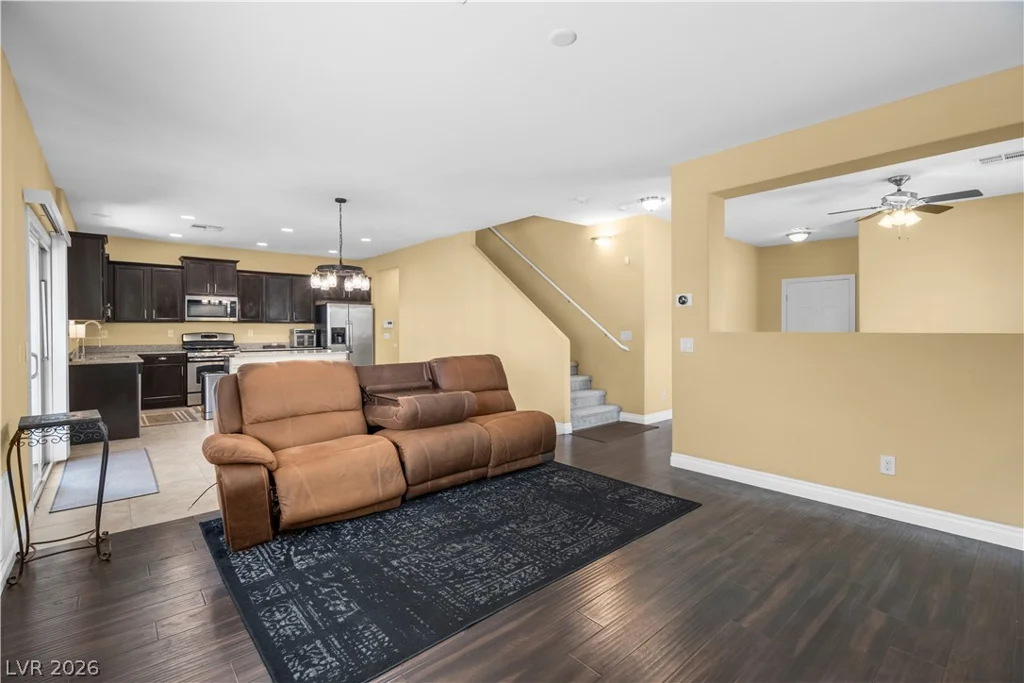 6751 Boom Town, Las Vegas, NV 89122