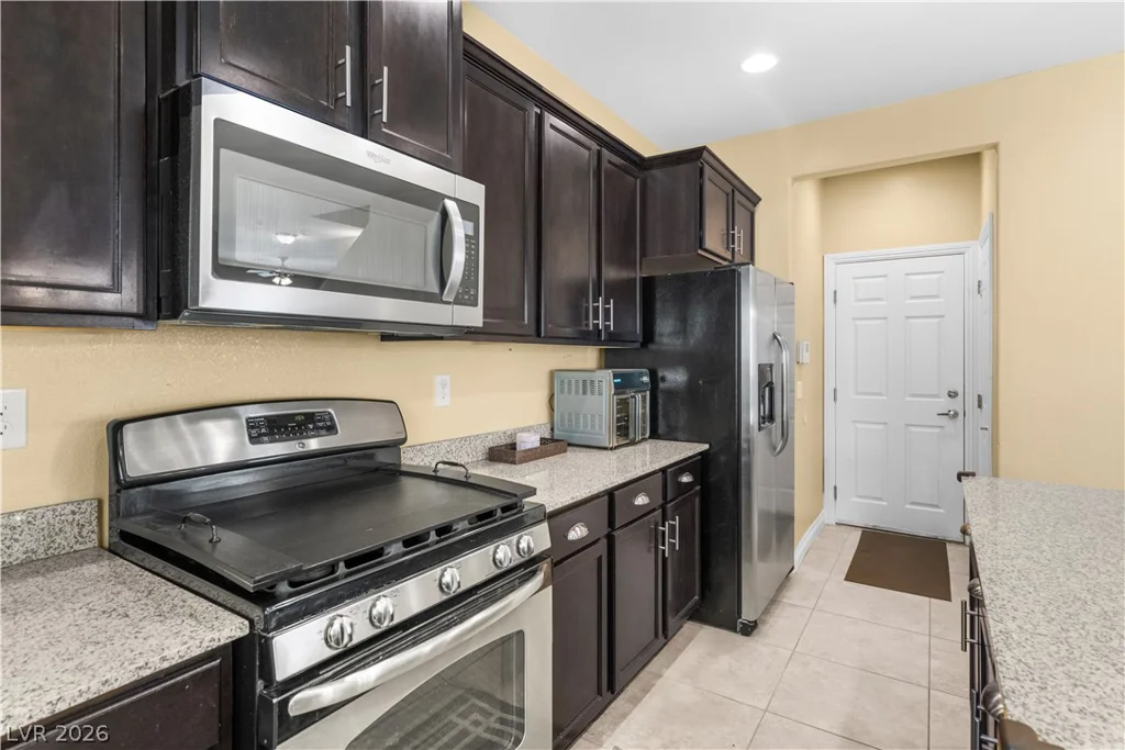 6751 Boom Town, Las Vegas, NV 89122
