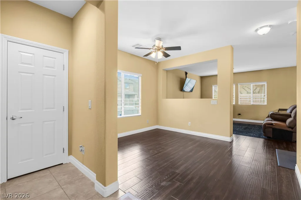 6751 Boom Town, Las Vegas, NV 89122