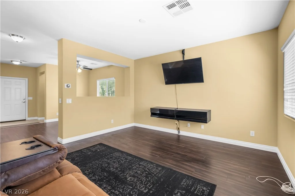 6751 Boom Town, Las Vegas, NV 89122