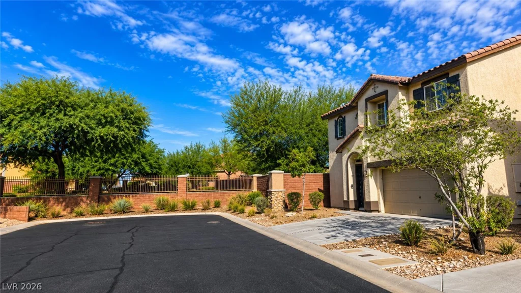 8644 Abbey Dell, Las Vegas, NV 89178