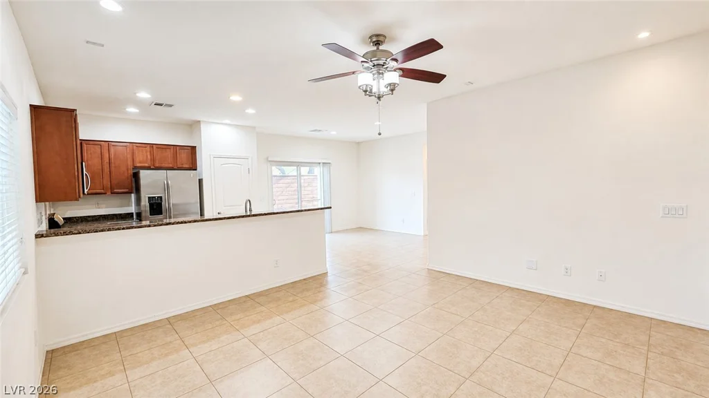 8644 Abbey Dell, Las Vegas, NV 89178