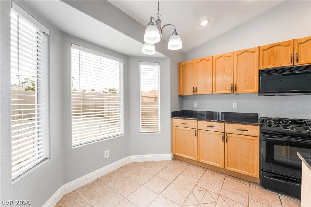 4866 Carefree, Las Vegas, NV 89122
