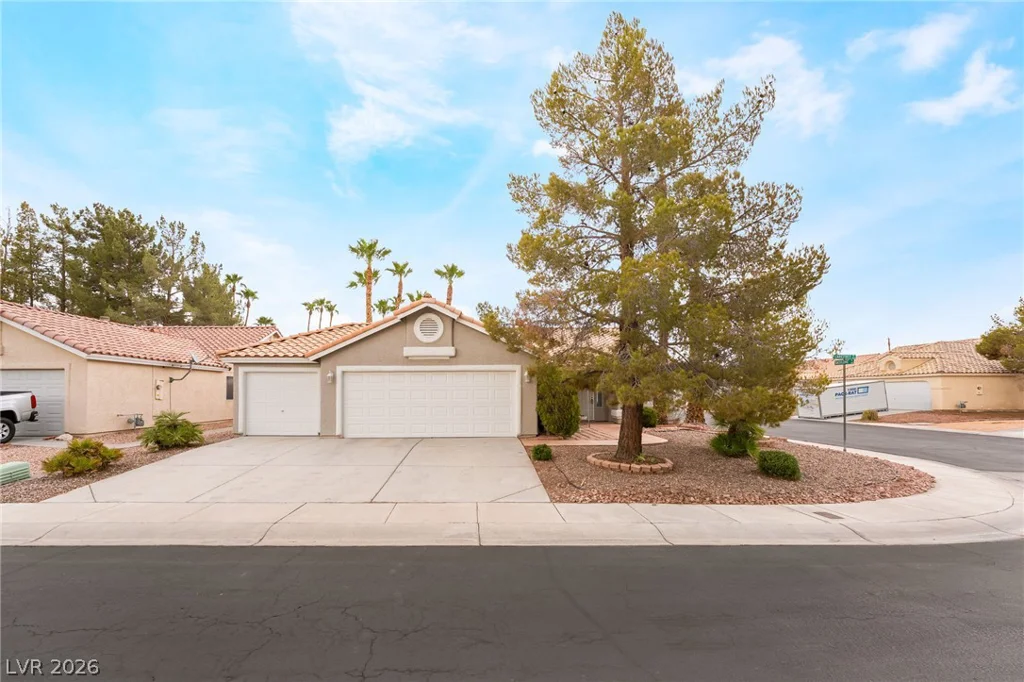 4866 Carefree, Las Vegas, NV 89122