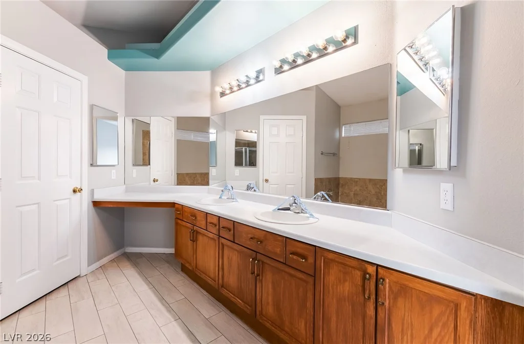 4866 Carefree, Las Vegas, NV 89122
