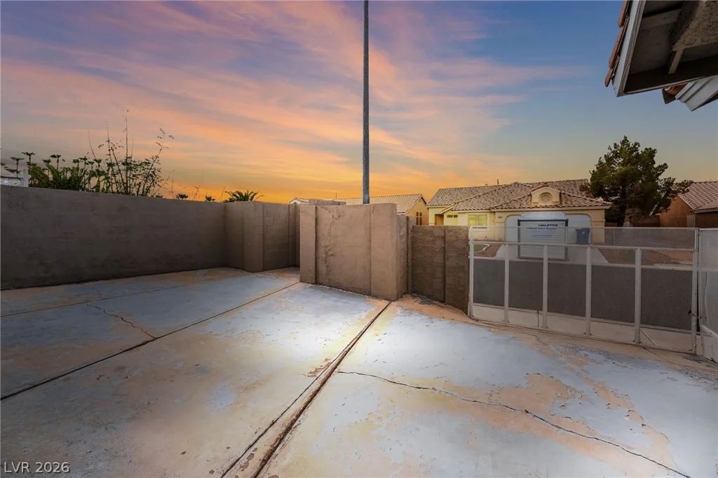 4866 Carefree, Las Vegas, NV 89122