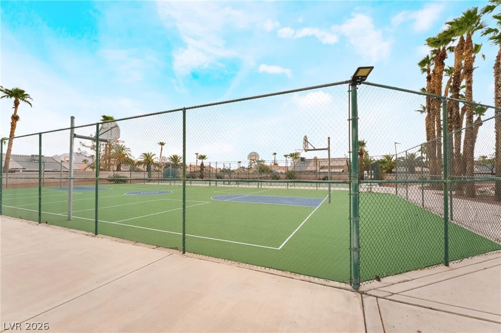 4866 Carefree, Las Vegas, NV 89122